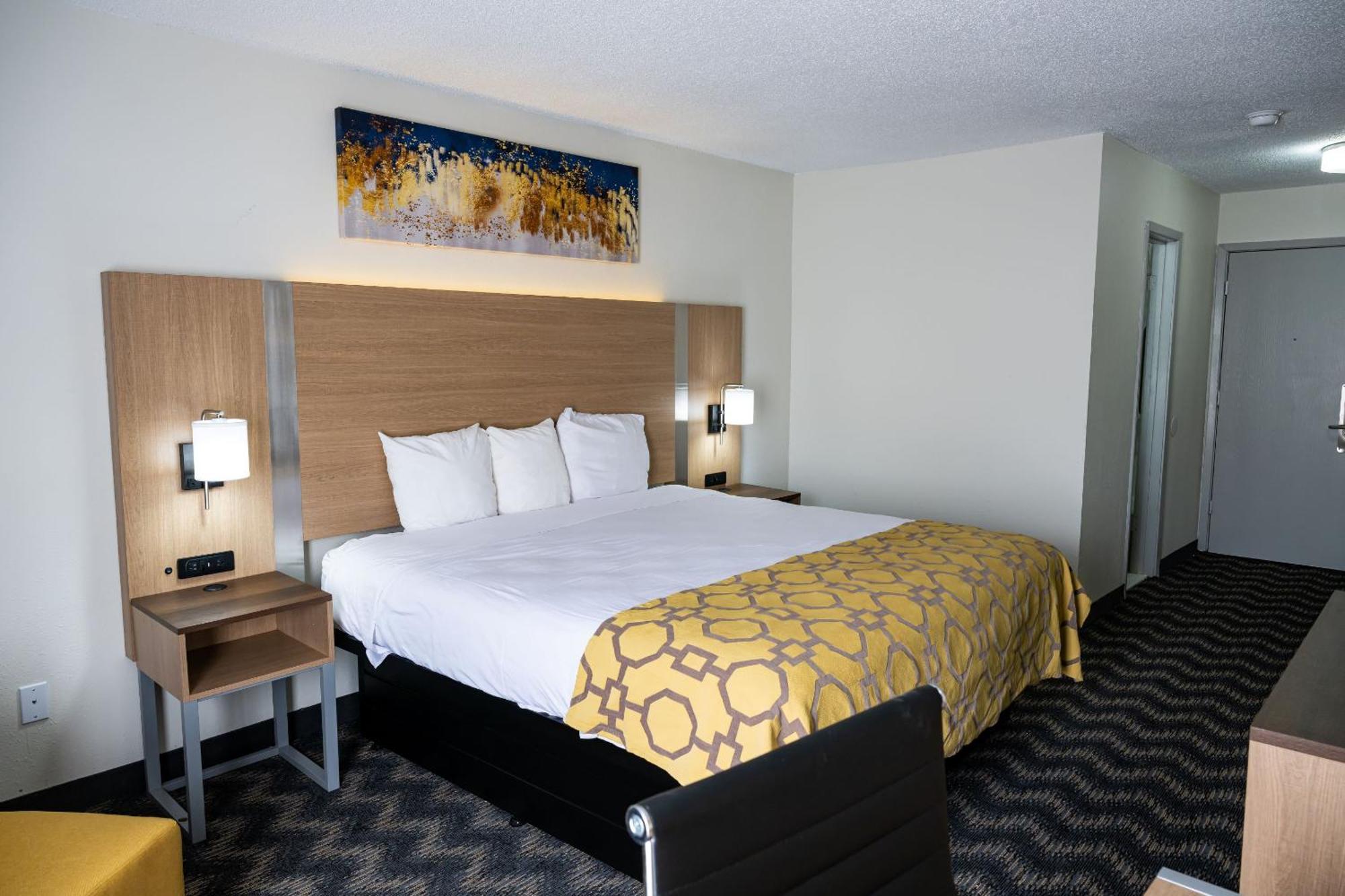 Baymont By Wyndham Greensboro/Coliseum Eksteriør bilde