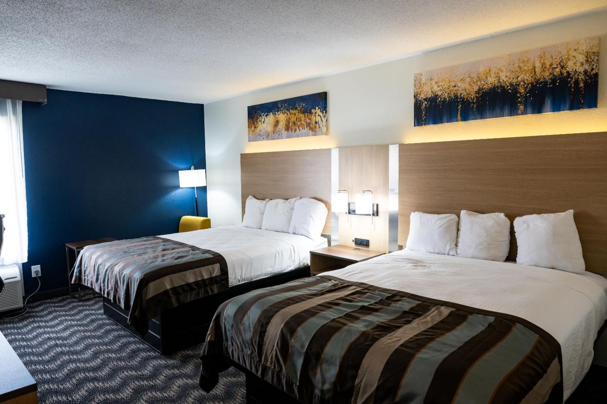 Baymont By Wyndham Greensboro/Coliseum Eksteriør bilde